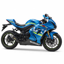 Carregar imagem no visualizador da galeria, Motocicleta Suzuki GSXR 1000 azul com escapamento esportivo RockStar Performance Taylor Made instalado