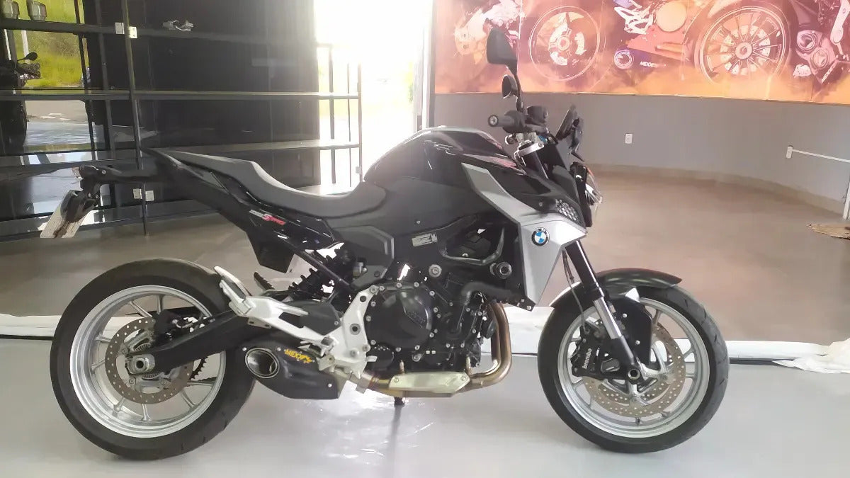 Escape Deportivo Taylor Made Mexx BMW F900R