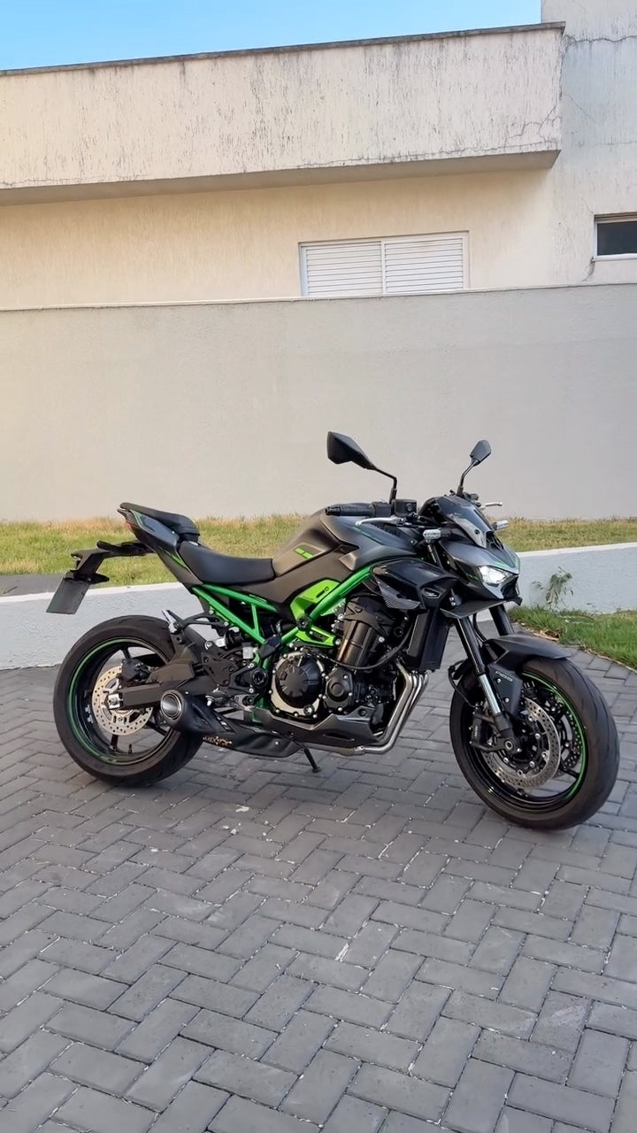 Perfil completo da Z900 equipada com escapamento Mexx