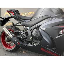 Laden Sie das Bild in den Galerie-Viewer.Escapamento Esportivo Suzuki Srad 1000 Bomber  Cód.617

